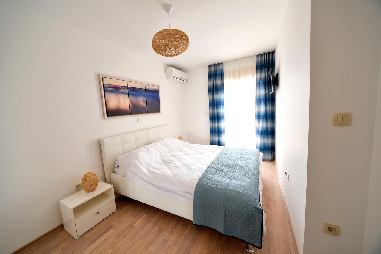 Lux Beach Apartment Будва Экстерьер фото