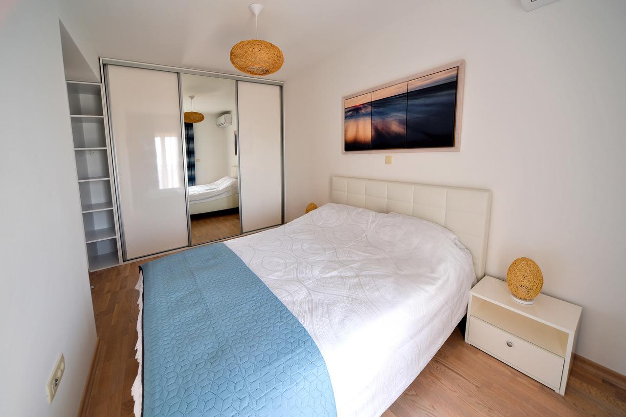 Lux Beach Apartment Будва Экстерьер фото